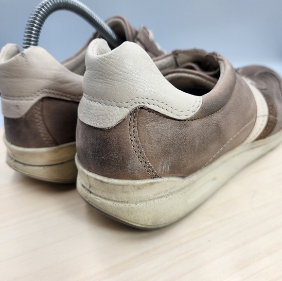 ECCO Women's Sneakers sz 39 - Picture 7 of 14